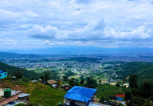 Randonnée de Budhanilkantha à Sundarijal : une randonnée panoramique d'une journée dans le parc national de Shivapuri